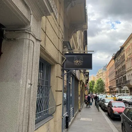 Cool Cat Apartment Budapest